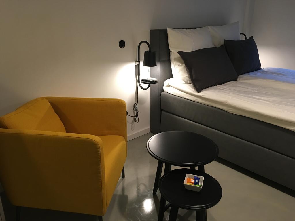 Square 8 Apartament