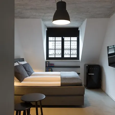 Square Rooms 8 Dusseldorf Exterior photo